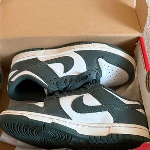 Nike vintage Green and White low dunk